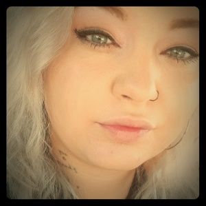 Meet your Posher, Tori